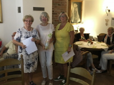 Marlies Kamps (3. Platz) mit Anita Germing und Ingrid Brust-Zuchiatti